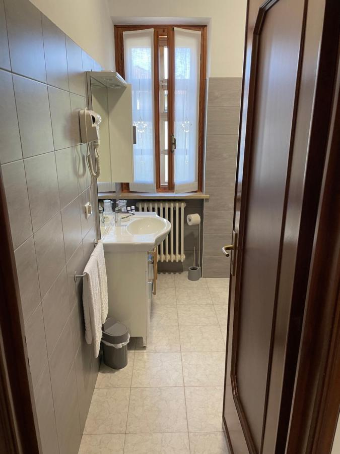 Отель Sole Gattinara Экстерьер фото